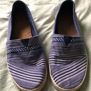 Toms women’s shoes